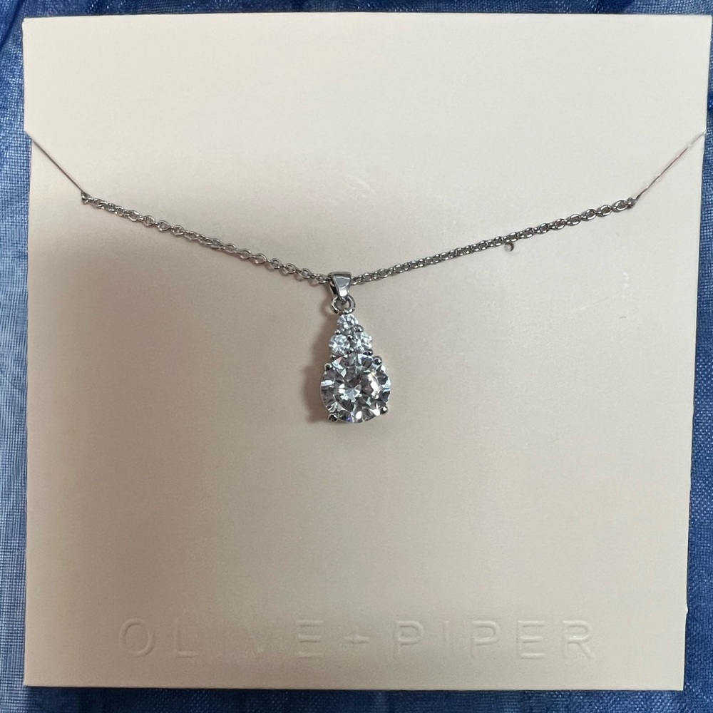 Olive + Piper Chloe Pendant